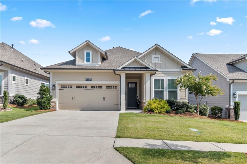 6829 Bungalow Rd., Flowery Branch, GA 30542