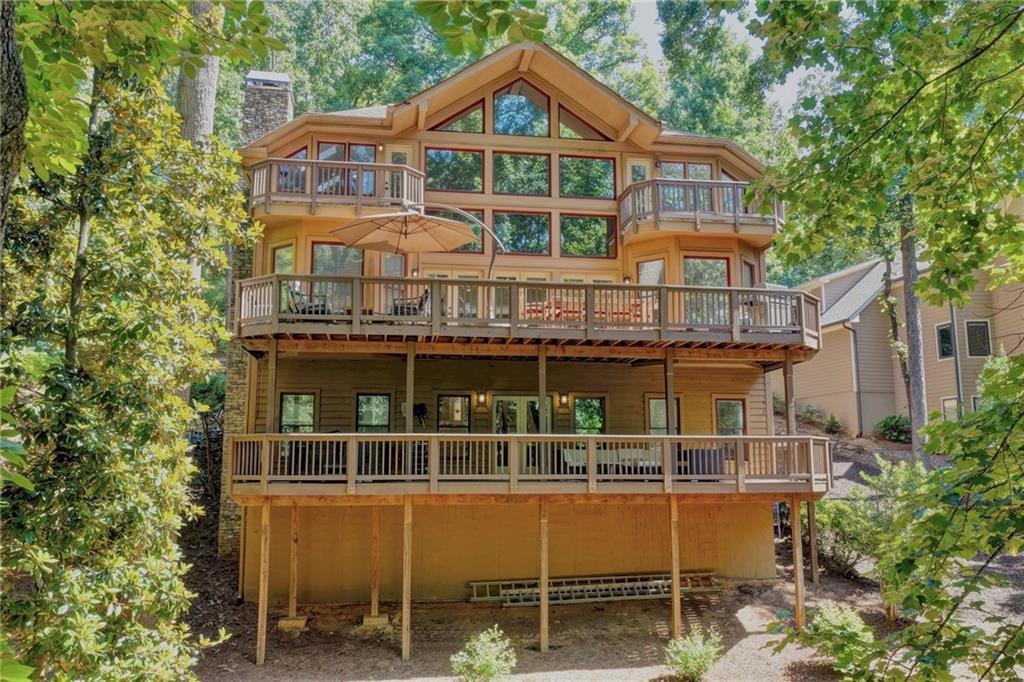 9035 Walnut Cove Ln., Gainesville, GA 30506