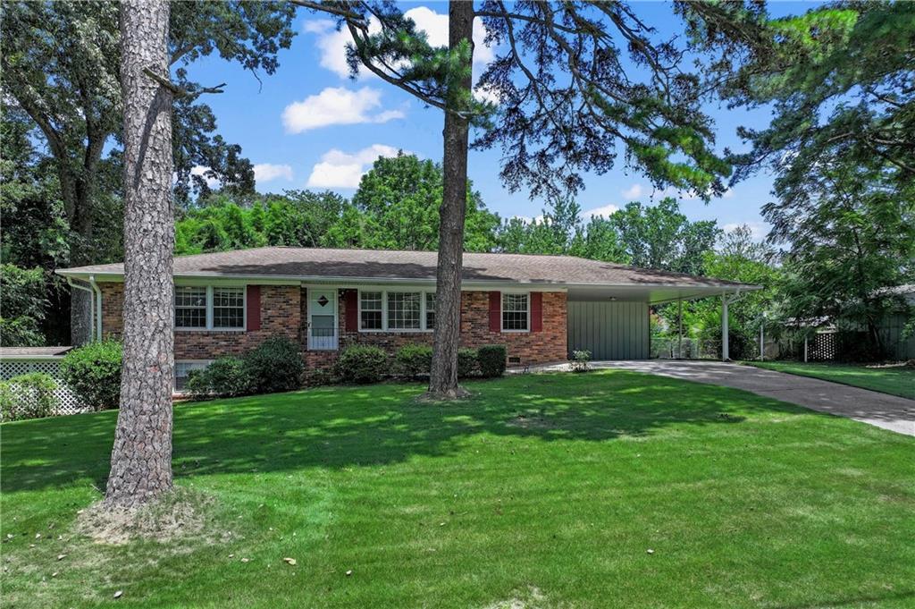 1713 Kimberly Dr., Marietta, GA 30008