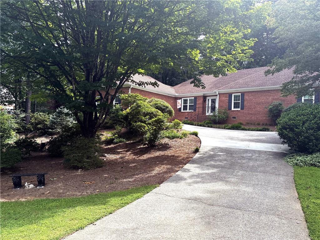 2032 Signal Ridge Chase, Kennesaw, GA 30152