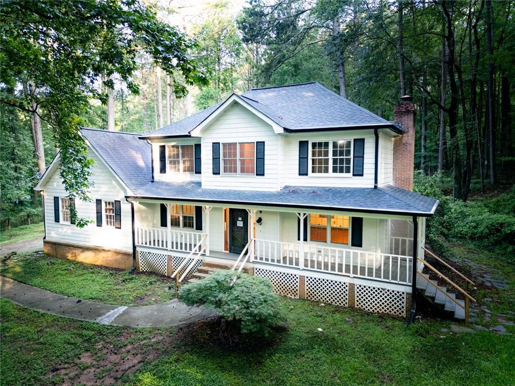 3545 Rock Falls Dr., Snellville, GA 30039