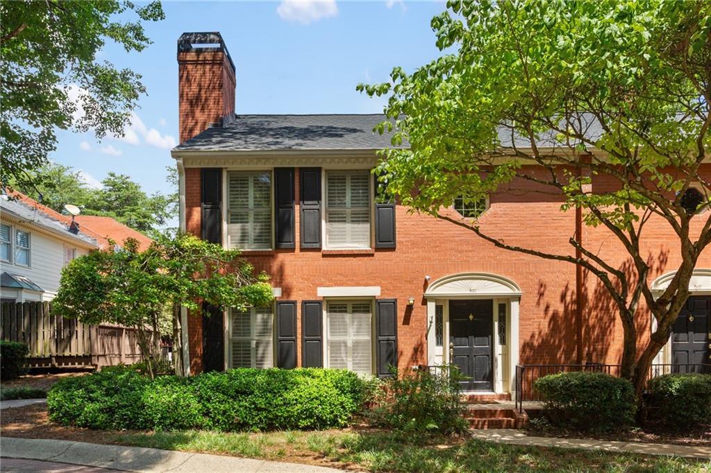 501 Defoors Mill Cir., Atlanta, GA 30318