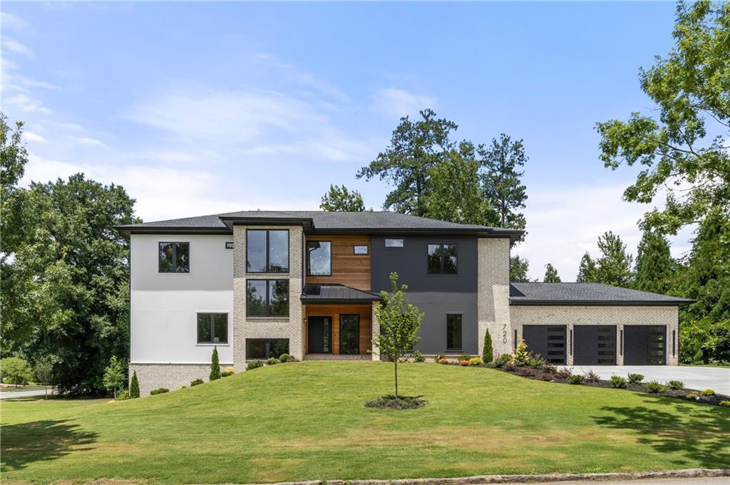 720 Glenforest Rd., Sandy Springs, GA 30328
