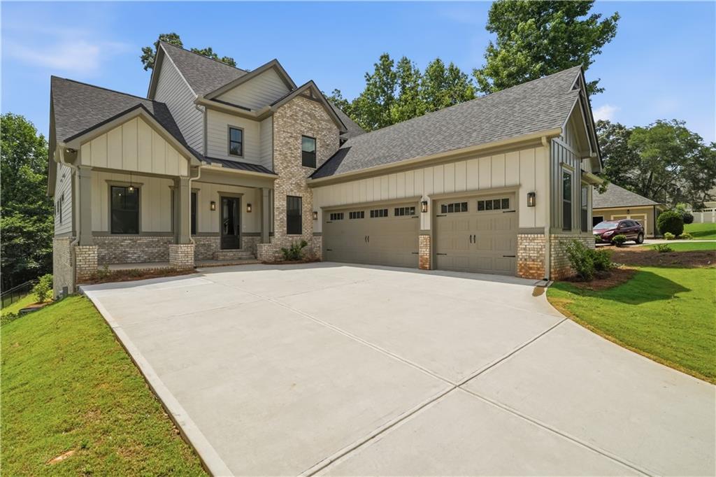 5676 Meadow View Dr., Jefferson, GA 30549