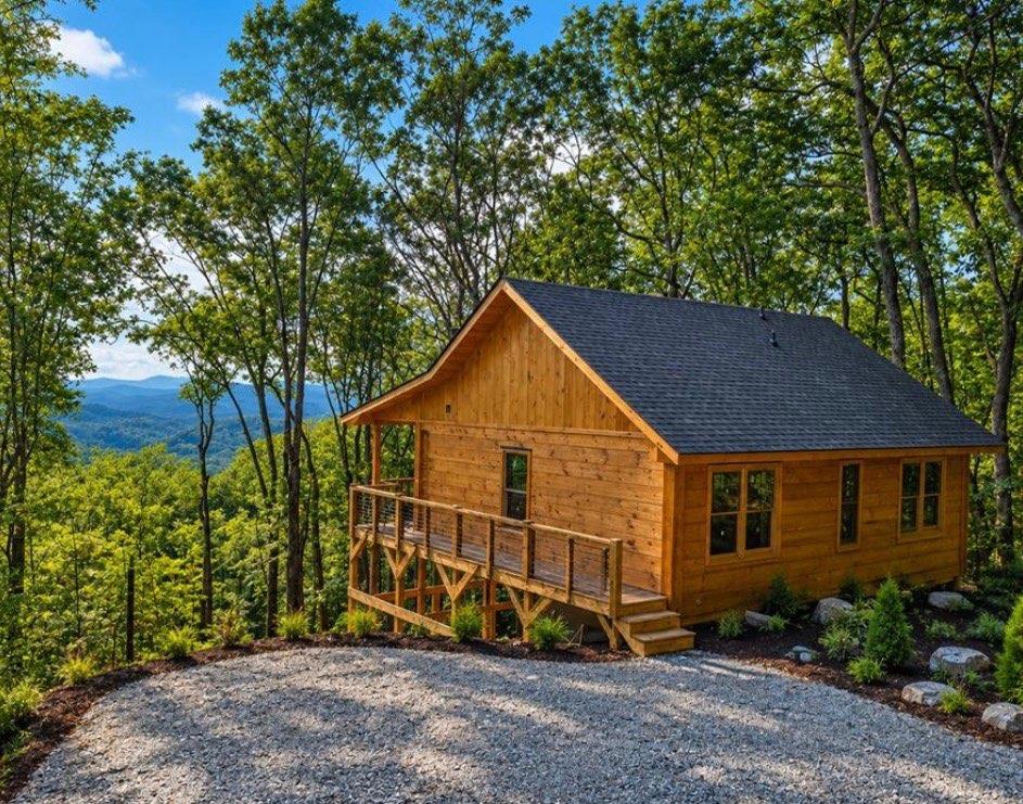 35 Davenport Court Ln., Blue Ridge, GA 30513