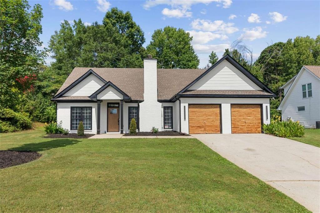 11203 Knotty Pine Pl., Hampton, GA 30238