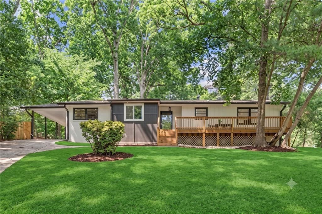 1507 Lively Ridge Rd., Atlanta, GA 30329