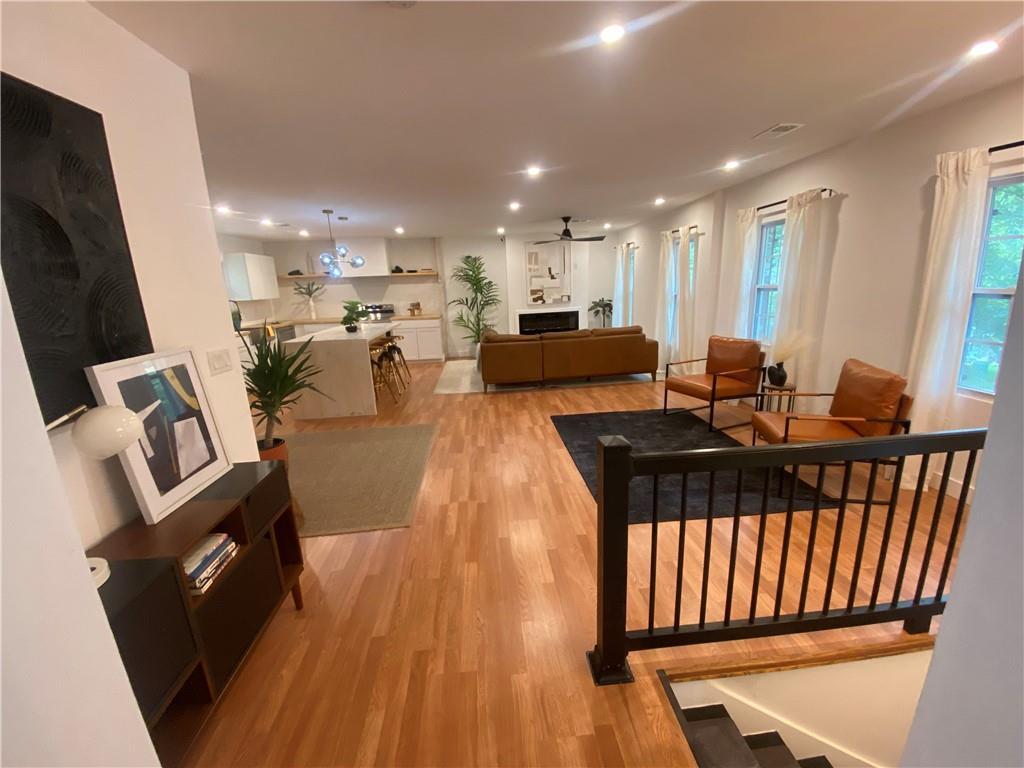 3493 Mark Pl., Atlanta, GA 30331