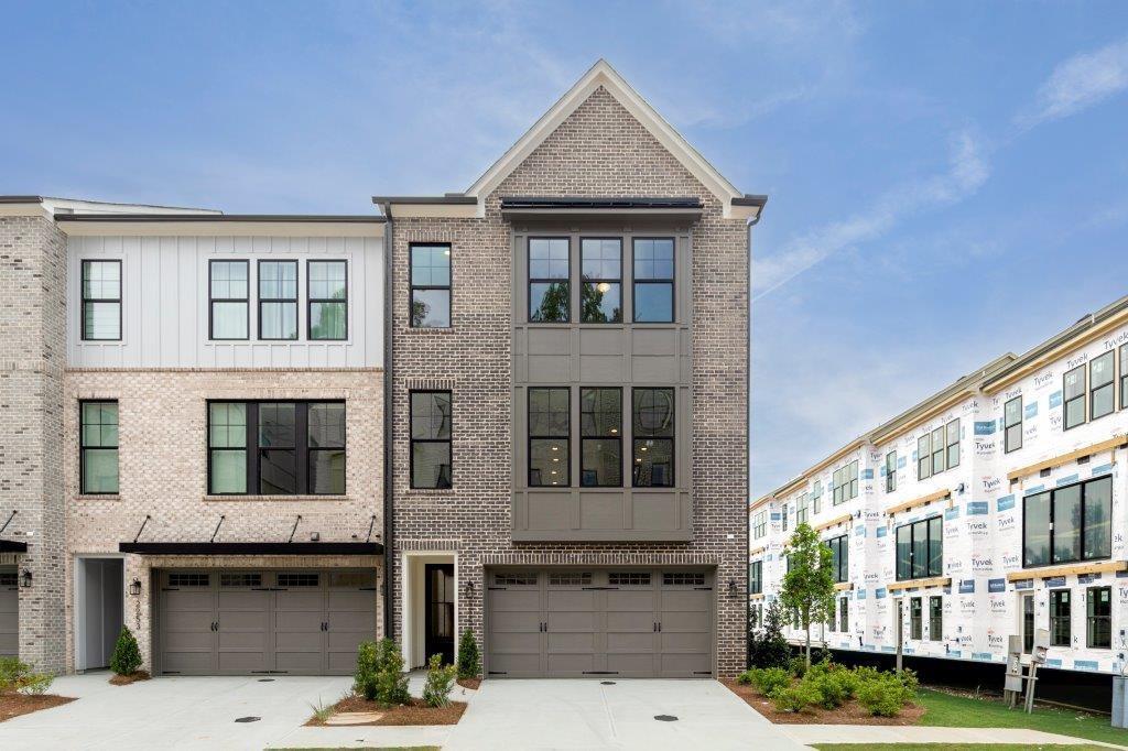 2255 Crestview Dr. #43, Atlanta, GA 30319