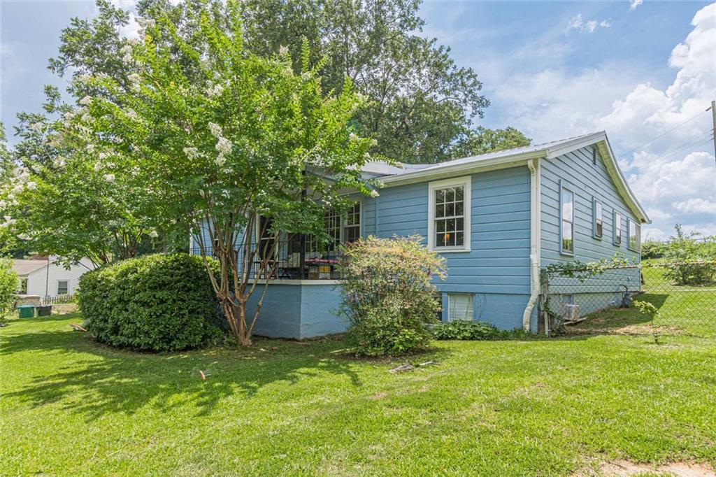 780 North Ave., Hapeville, GA 30354