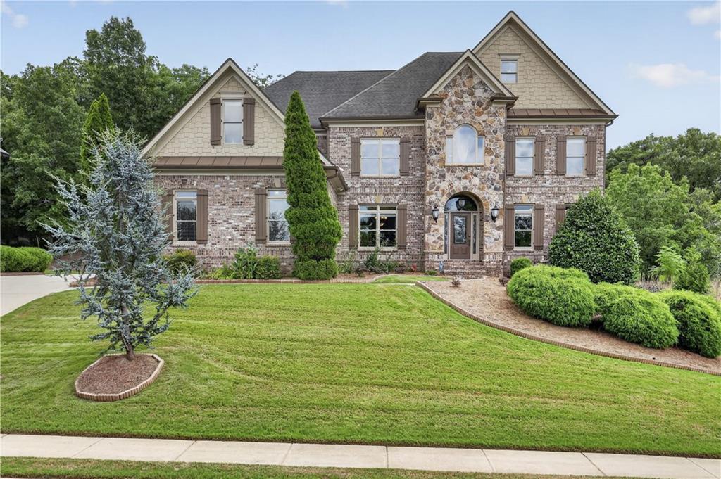 4219 Sierra Creek Dr., Hoschton, GA 30548