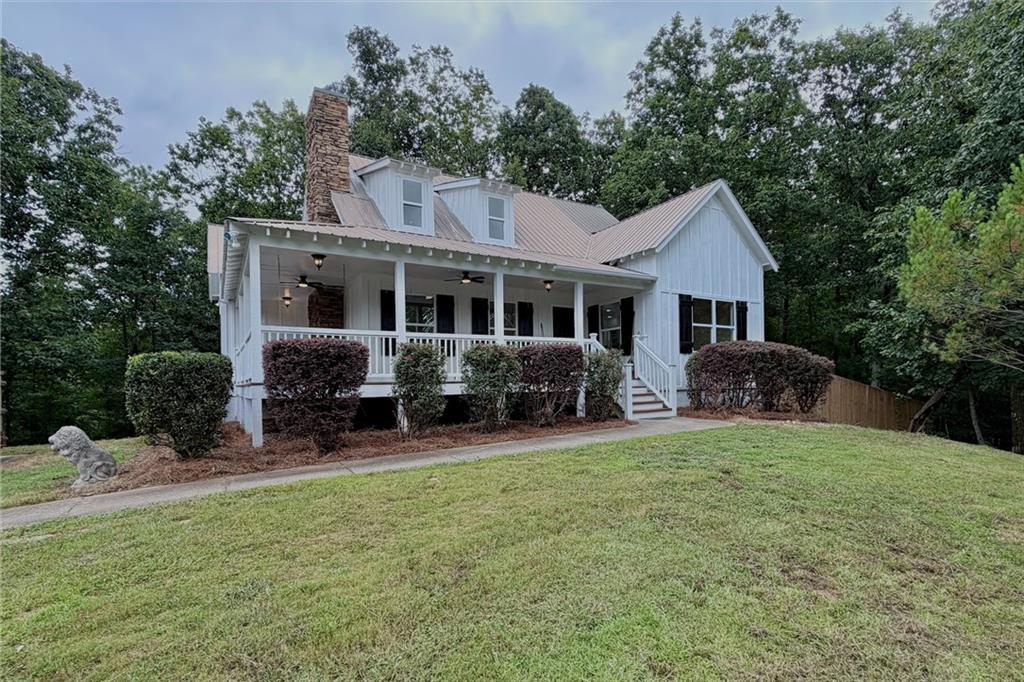 38 Sarahs Hollow Dr., Rockmart, GA 30153