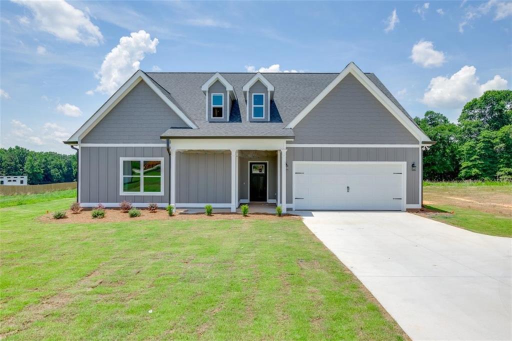 155 Creek Stone Dr., Hartwell, GA 30643