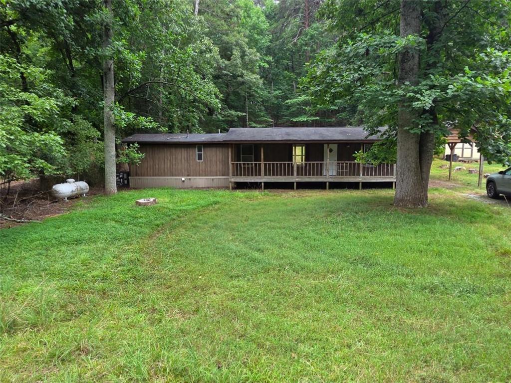 3406 Fork Rd., Gainesville, GA 30506