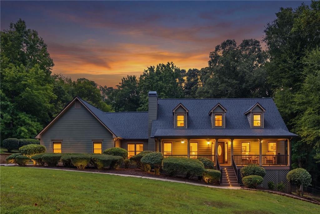 2013 Hendon Rd., Woodstock, GA 30188