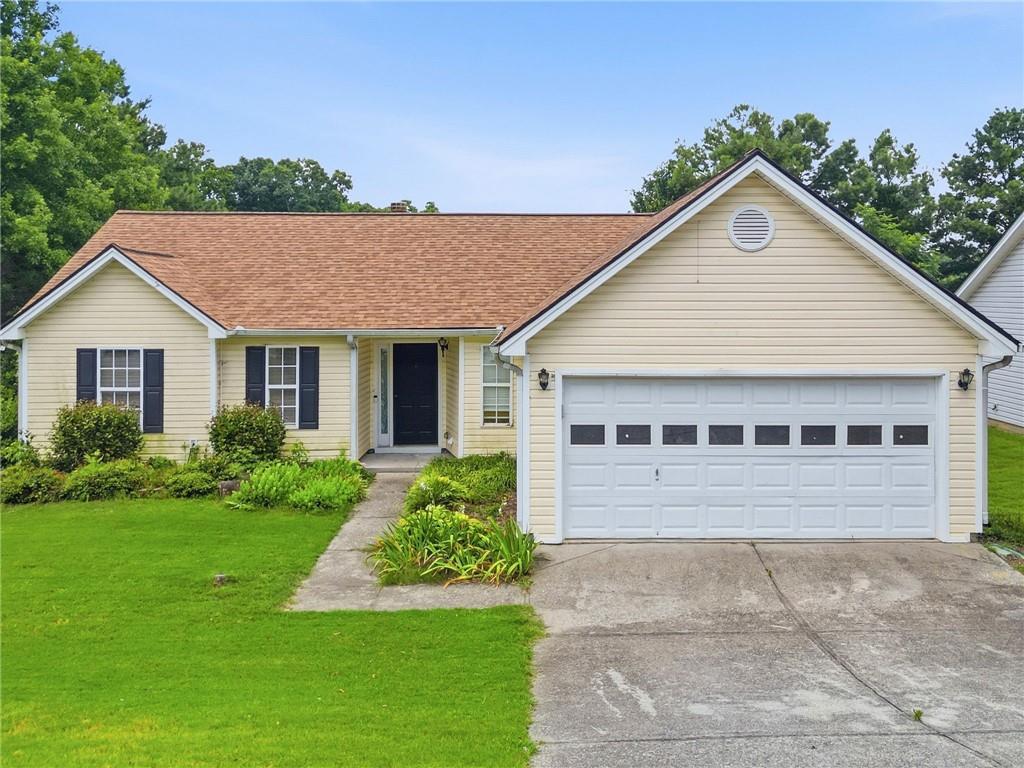 695 Amelia Grove Ln., Lawrenceville, GA 30045