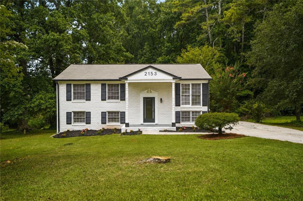 2153 Greenhill Dr., Marietta, GA 30008