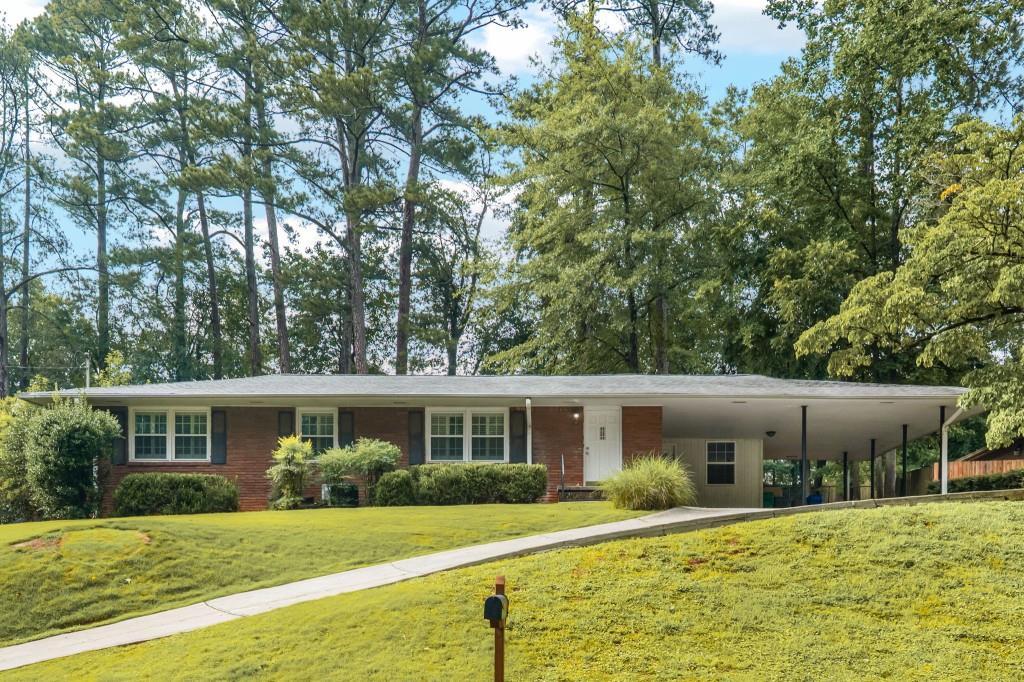 1780 N Holly Ln., Atlanta, GA 30329