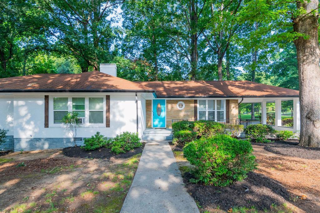 5165 Woodland Dr., Forest Park, GA 30297