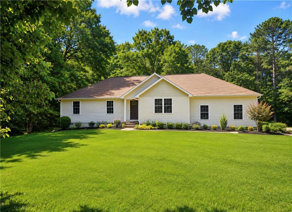 170 Creek Dr., Locust Grove, GA 30248