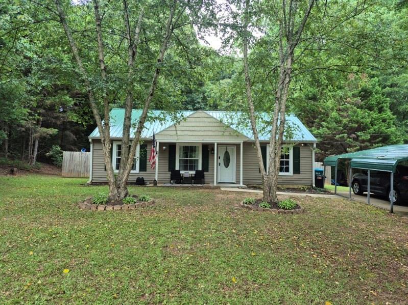 4487 Fountain Dr., Gillsville, GA 30543