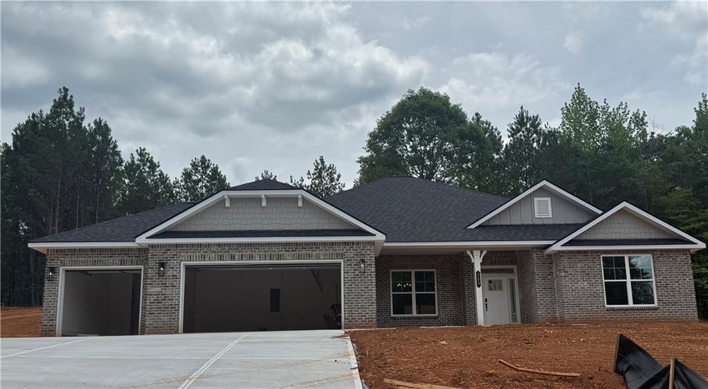 259 Blackberry Ct., Pendergrass, GA 30567