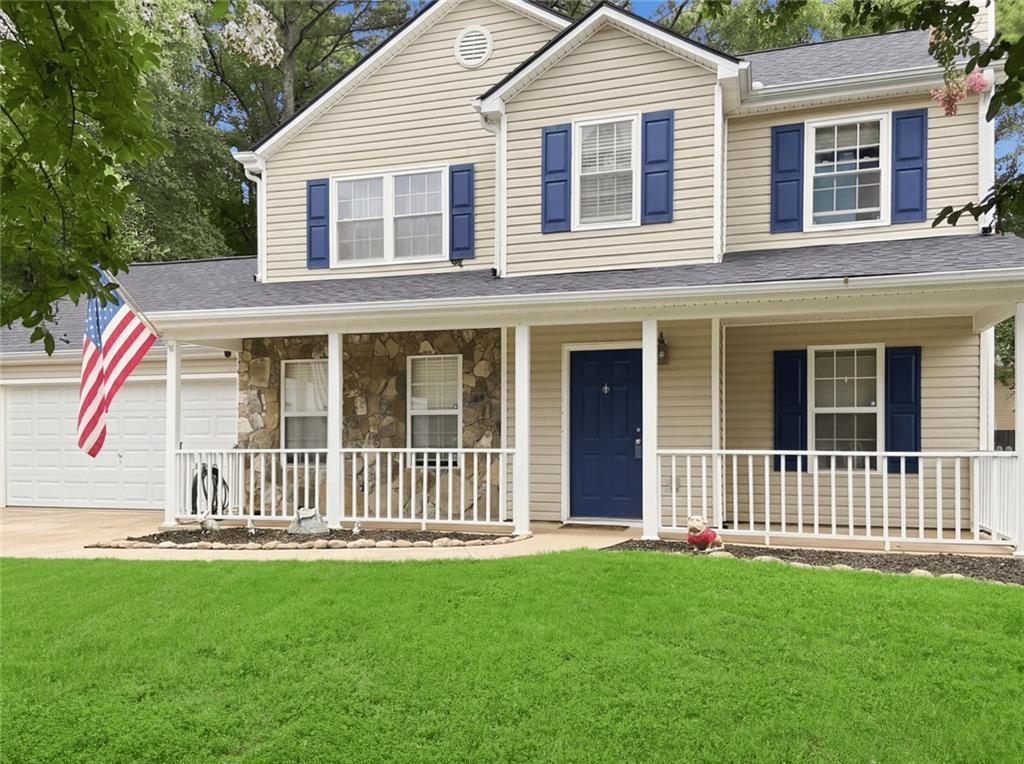 900 Willow Springs Ct., Loganville, GA 30052