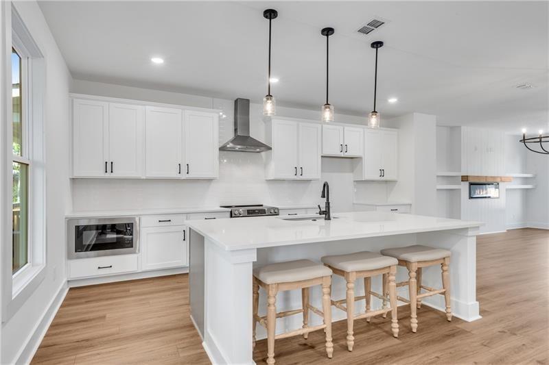 2739 Hallwood Ln., Suwanee, GA 30024