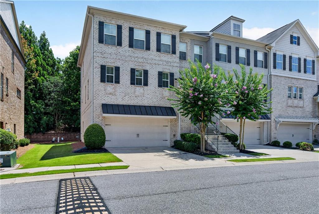 9013 Woodland Tr. #7, Alpharetta, GA 30009