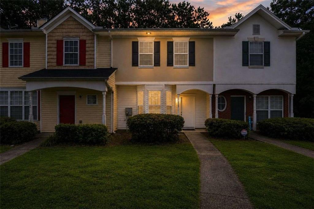 1708 Camden Forrest Tr., Riverdale, GA 30296