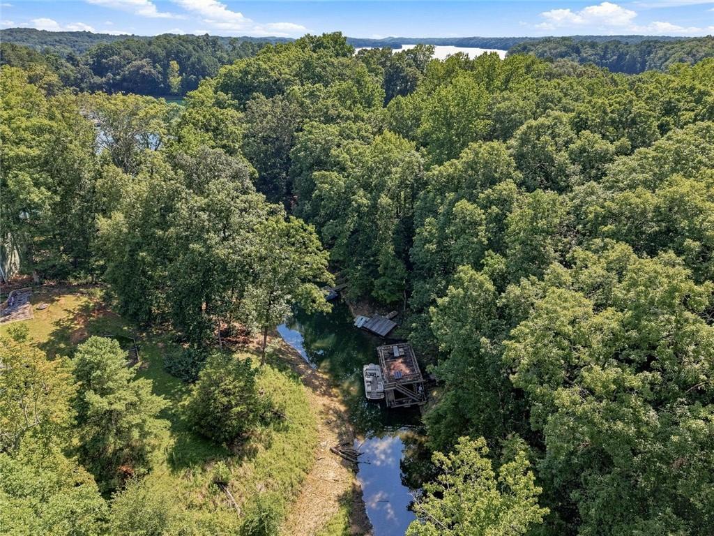9285 Crystal Springs Rd., Gainesville, GA 30506