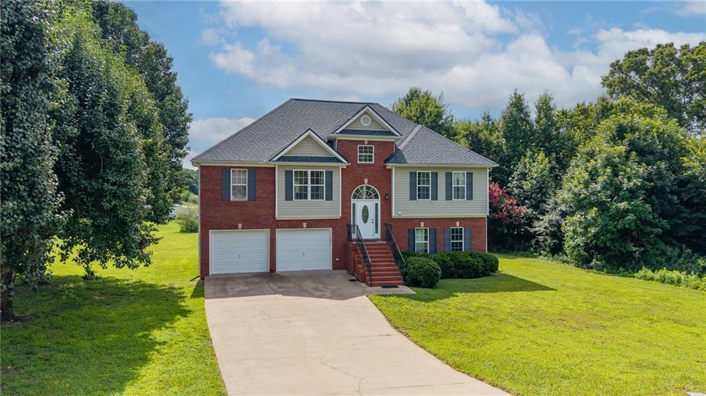 154 Magnolia Dr., Calhoun, GA 30701