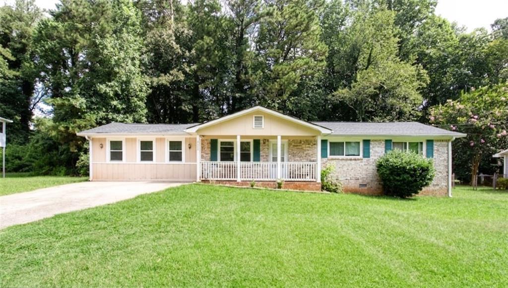 2289 Chestnut Log Dr., Lithia Springs, GA 30122