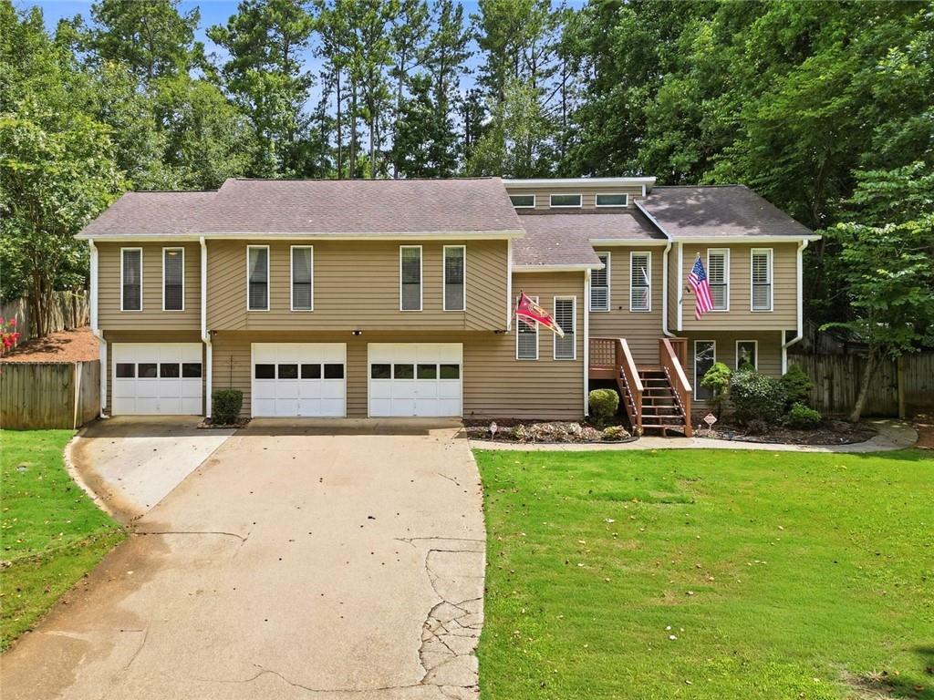 330 Sumter Dr., Marietta, GA 30066