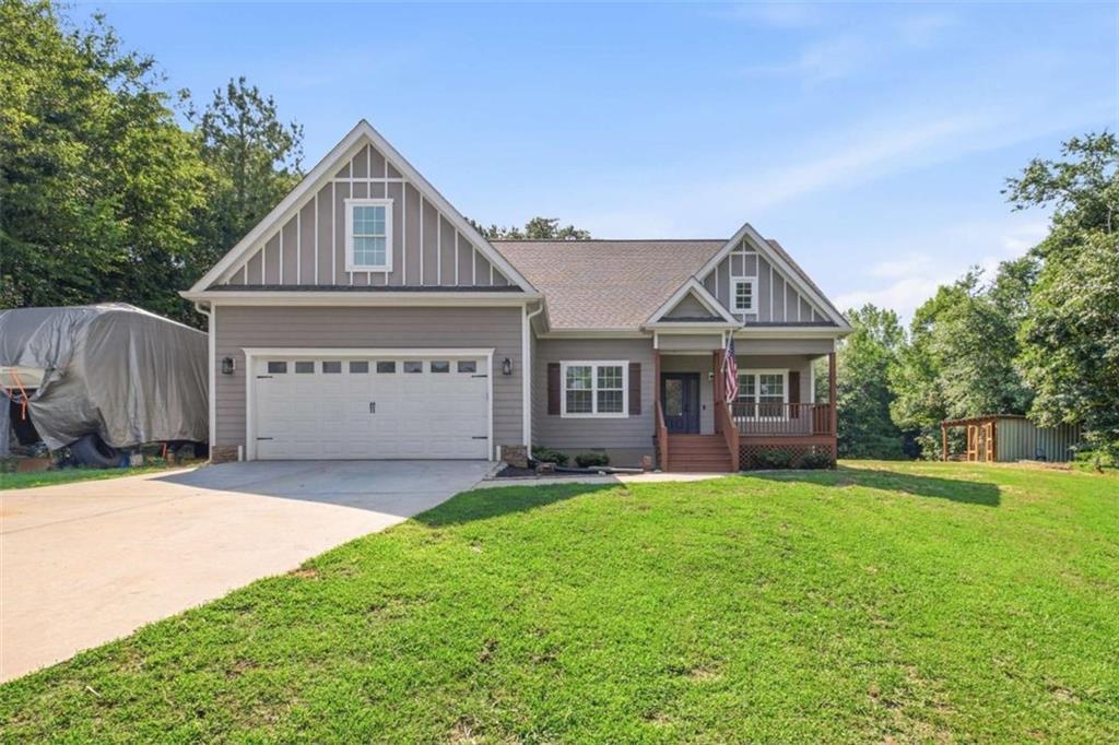 63 Pace Rd., Toccoa, GA 30577
