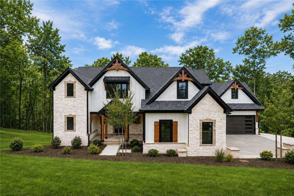4175 Cumberland Point Dr., Gainesville, GA 30504