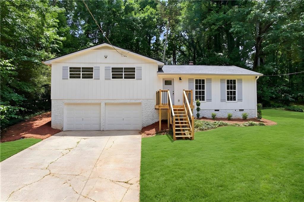411 Hunters Ln., Woodstock, GA 30189