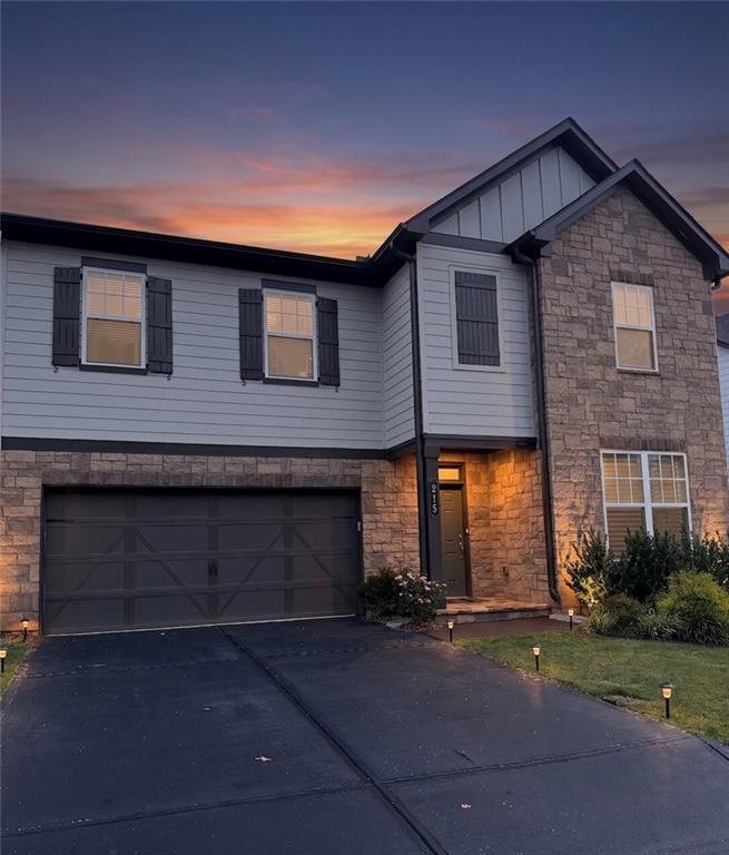 215 Foxhill Dr., Dawsonville, GA 30534