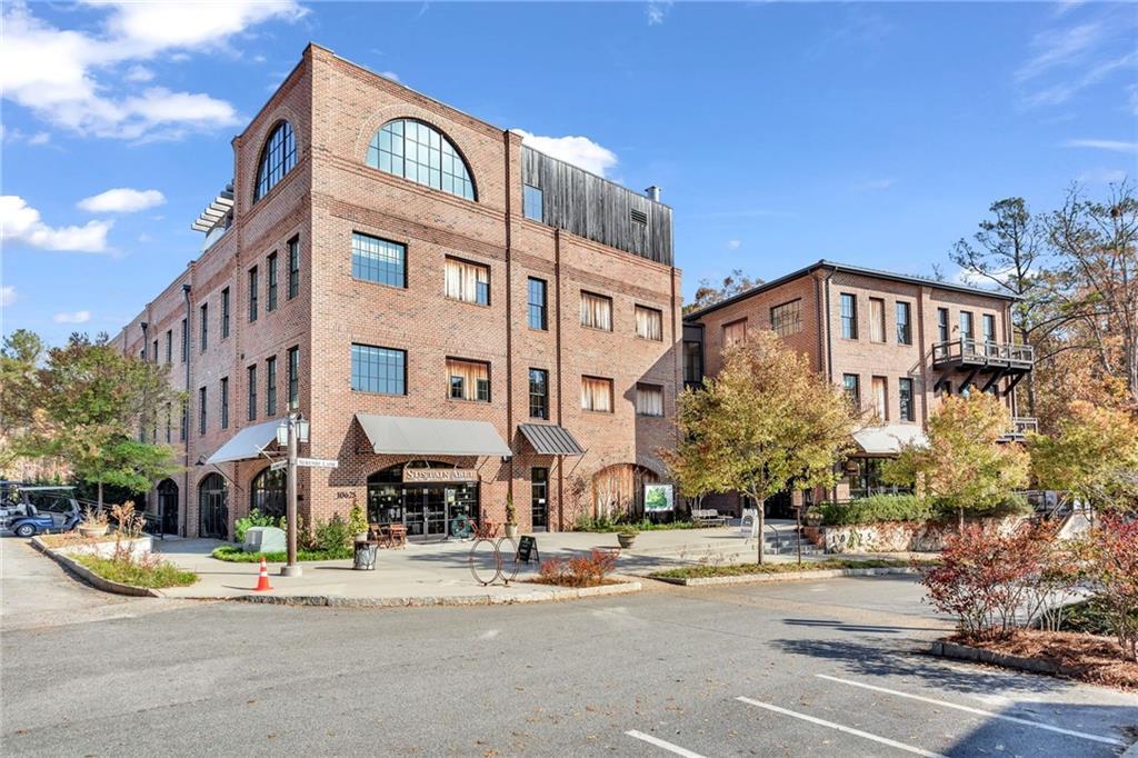10625 Serenbe Ln. #206, Chattahoochee Hills, GA 30268