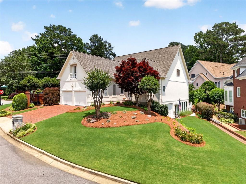 5327 Claridge Sq., Dunwoody, GA 30338
