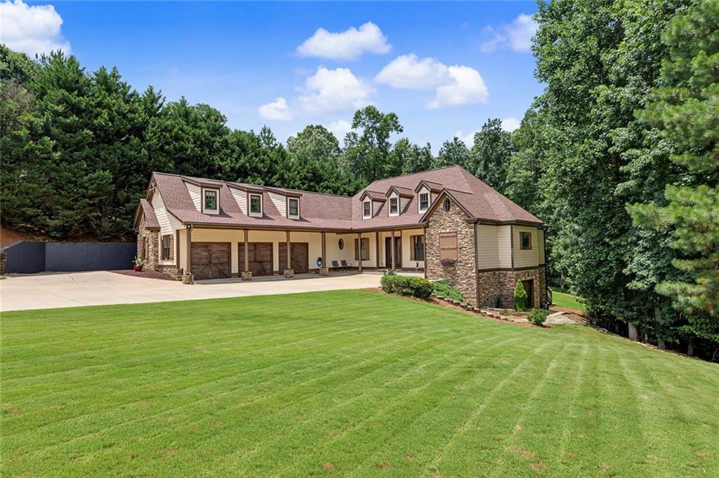 121 Estates At The Lake Dr., Canton, GA 30114