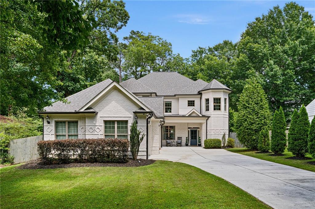 2601 Stoland Dr., Brookhaven, GA 30319