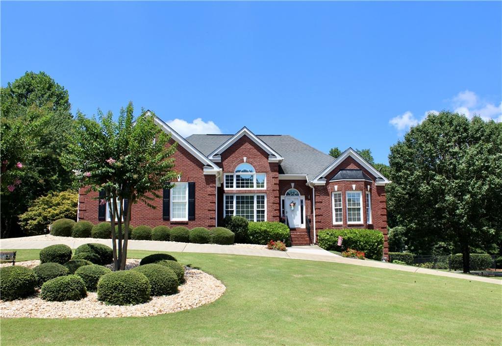 628 Wellington Dr., Winder, GA 30680
