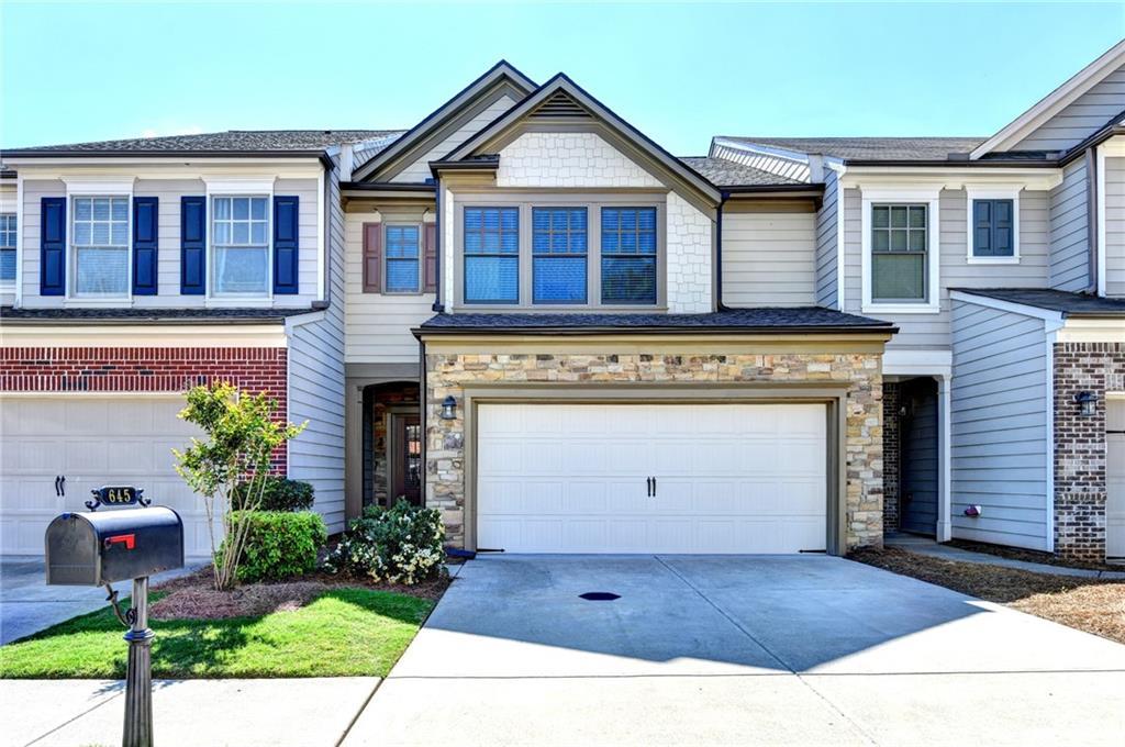 645 Township Cir., Alpharetta, GA 30004