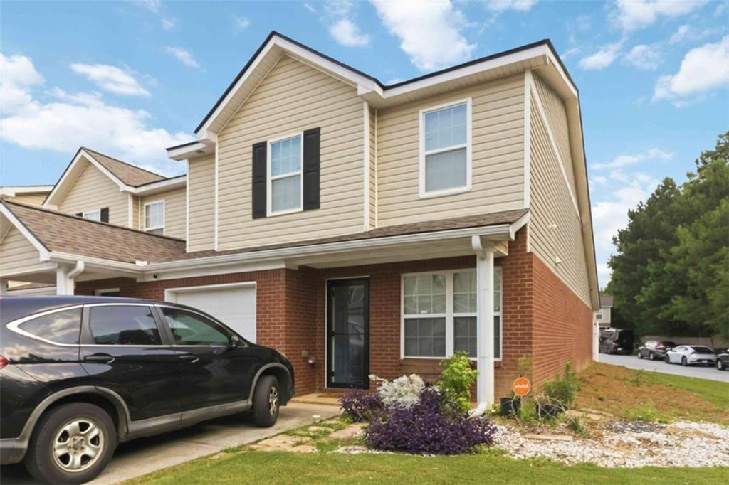 342 Tara Commons Cir., Loganville, GA 30052