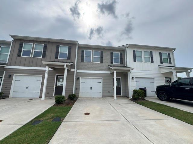 119 Village Green Dr., Adairsville, GA 30103