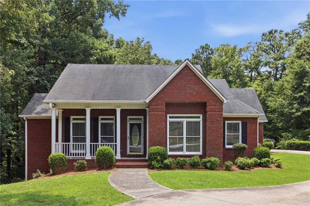 187 Cypress Dr., Dallas, GA 30157