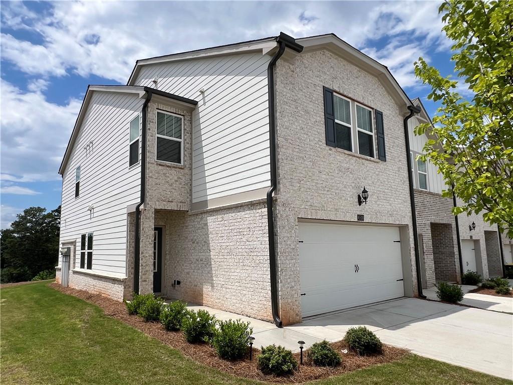 4508 Red Lion Pl., Lawrenceville, GA 30044