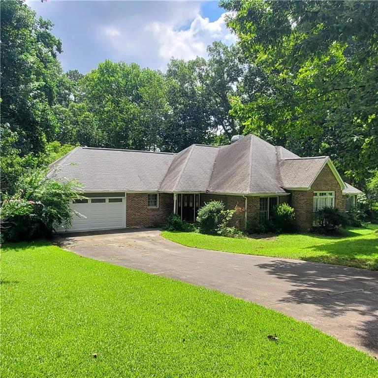 2161 Lakeway Dr., Dacula, GA 30019