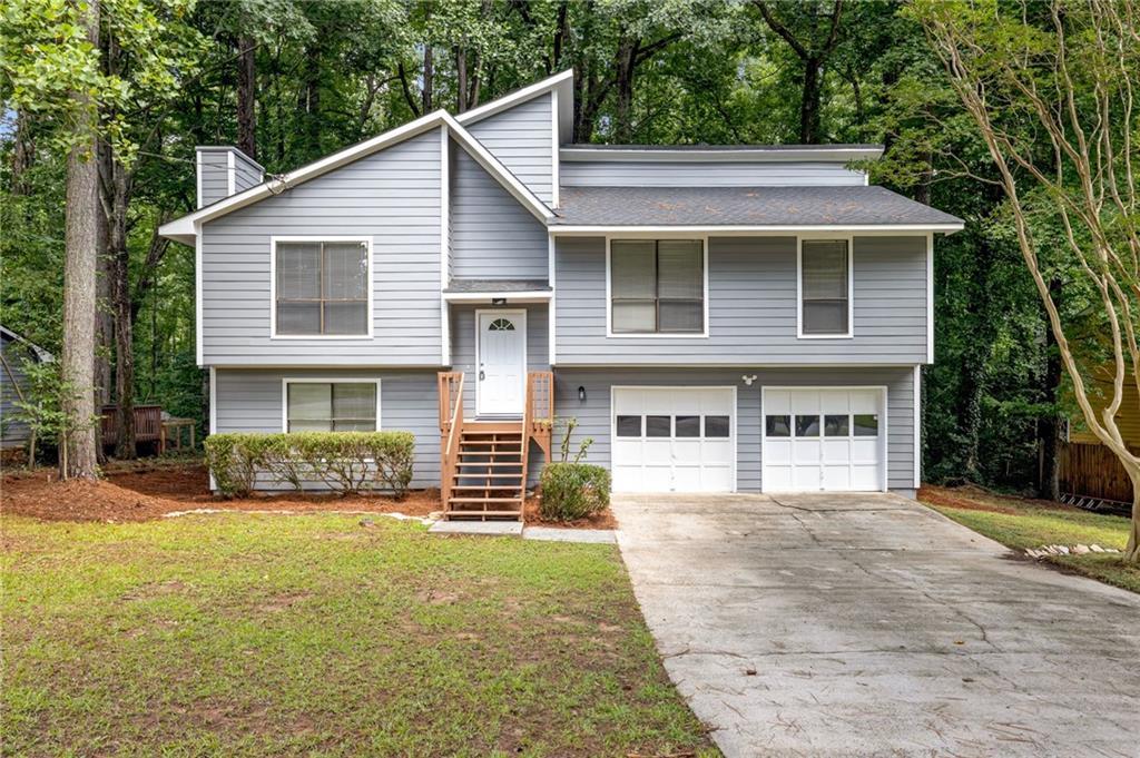 404 Ridgetop Dr., Acworth, GA 30102